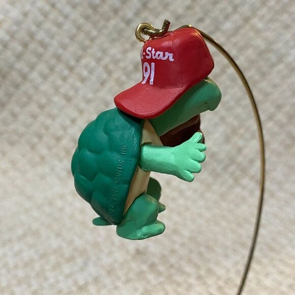 All-Star Turtle 1991 Catcher Baseball Hallmark Keepsake Christmas Ornament - Picture 4 of 6